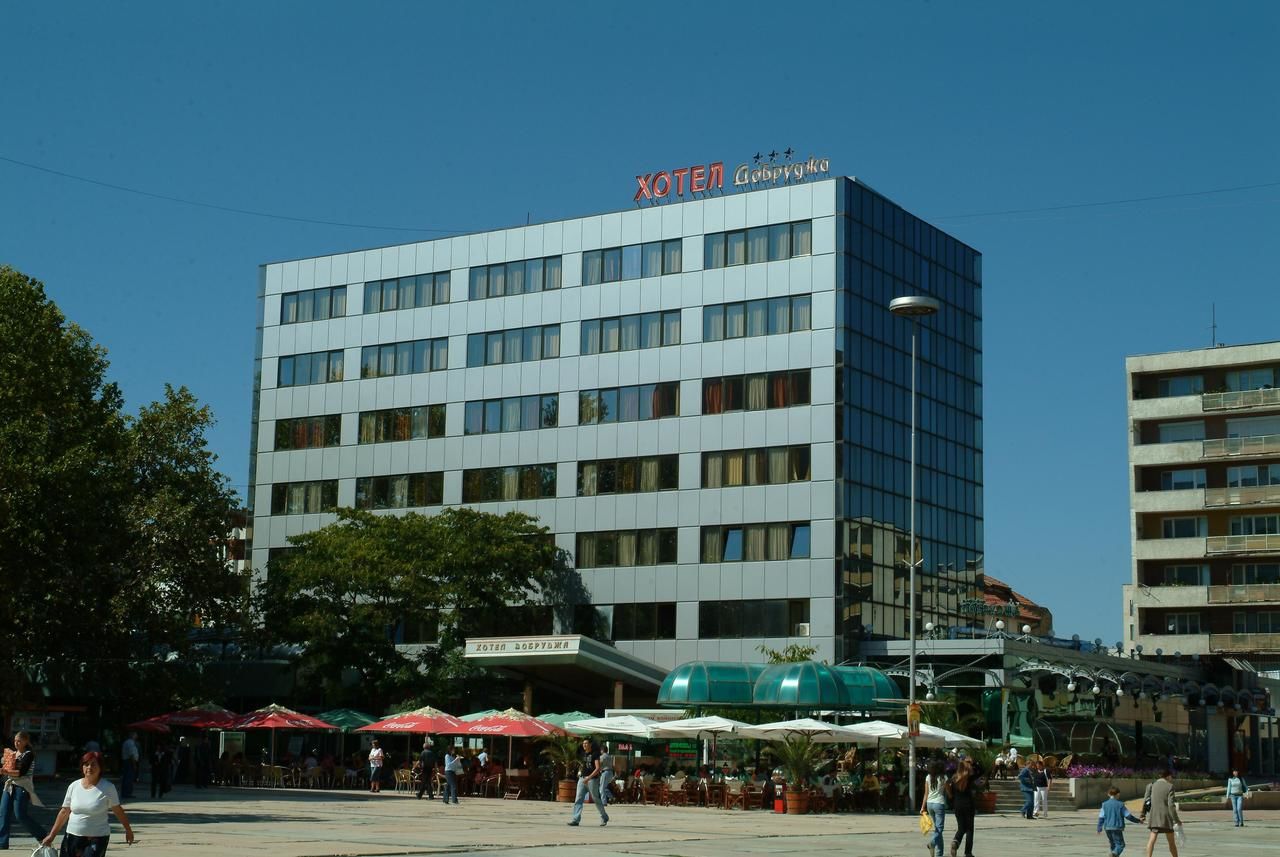 Отель Hotel Dobrudja Добрич-4
